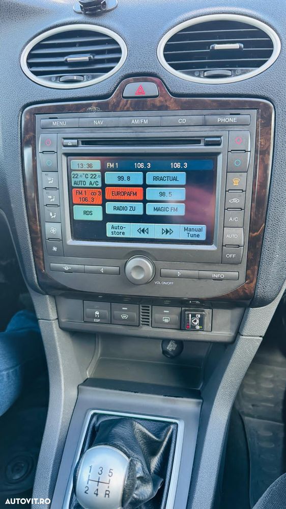 Ford Focus 1.6 Ti-VCT Ghia - 5