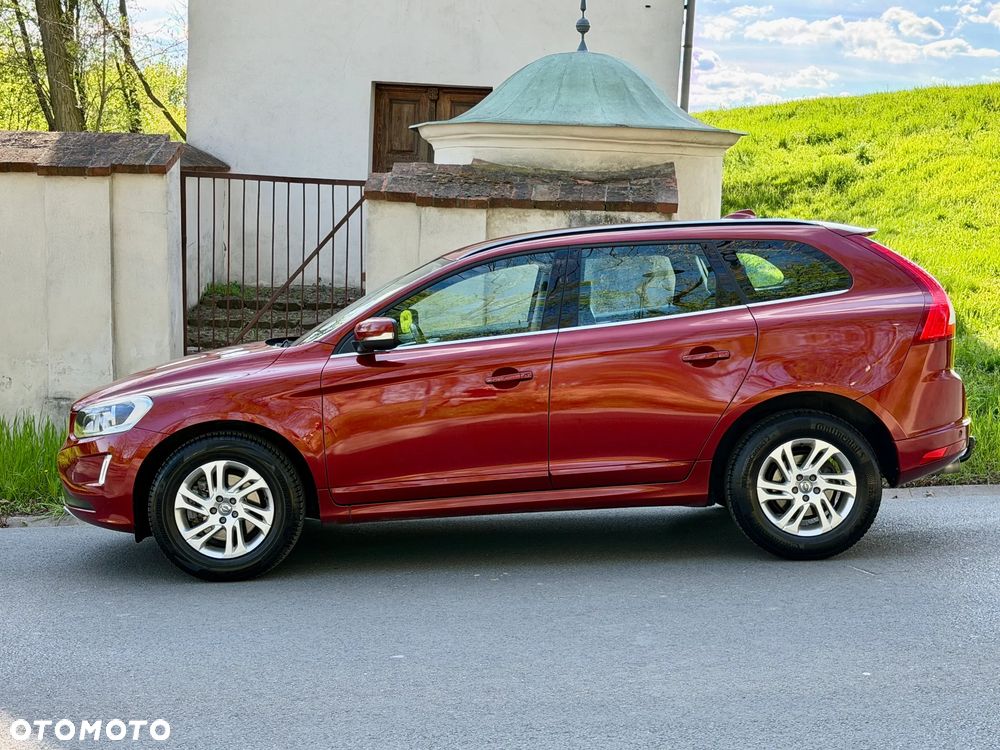 Volvo XC 60 D3 Momentum - 3