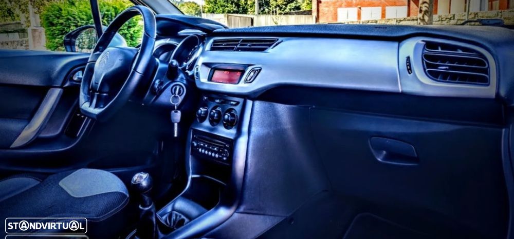 Citroën C3 1.4 HDi Exclusive Airdream - 6
