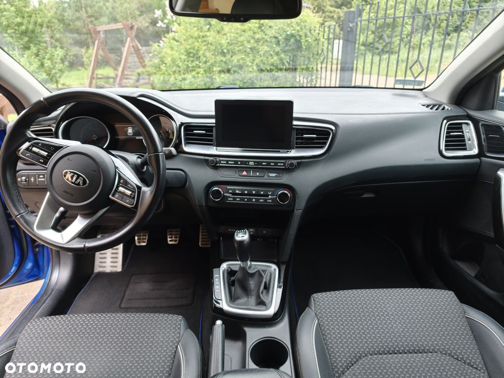 Kia Ceed 1.4 T-GDI L Business Line - 20