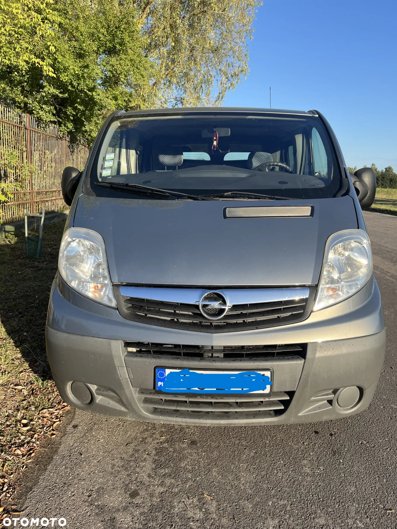 Opel VIVARO - 2