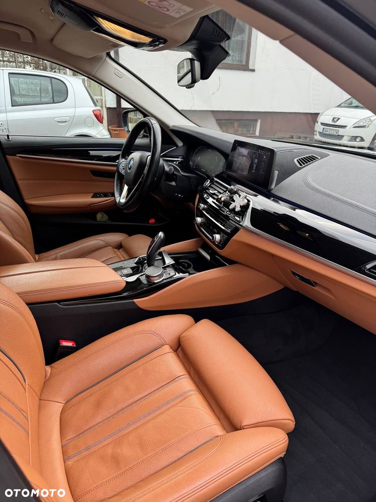 BMW Seria 5 530e iPerformance GPF Luxury Line - 20