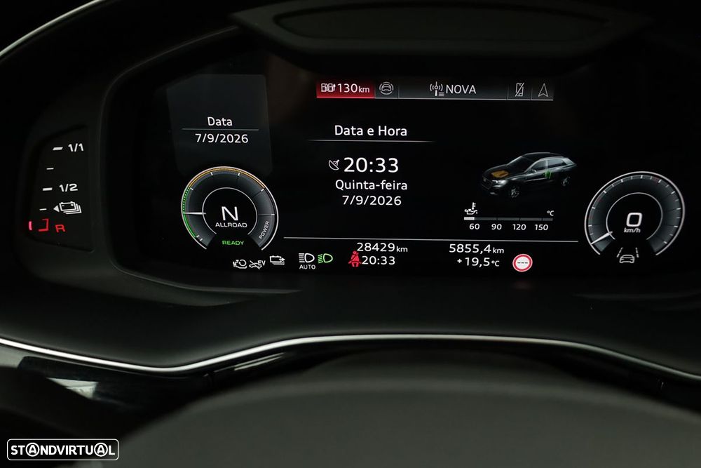Audi Q8 55 TFSIe quattro Tiptronic - 17