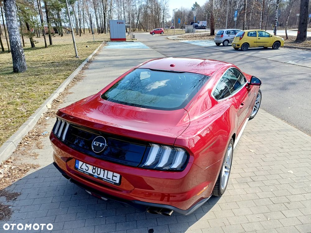 Ford Mustang 5.0 V8 GT - 24