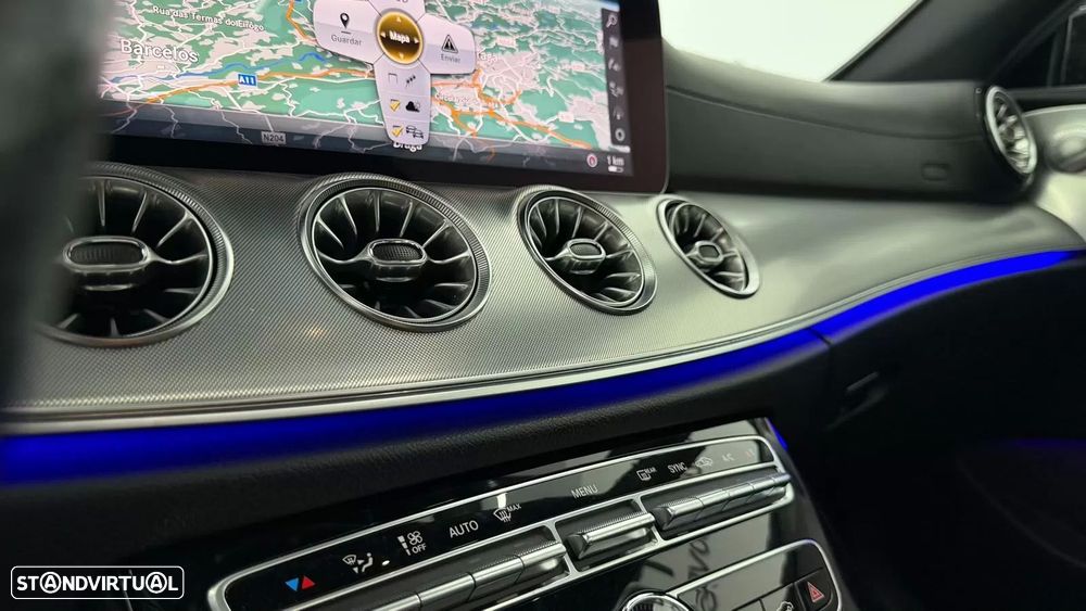 Mercedes-Benz E 220 d AMG Line - 25