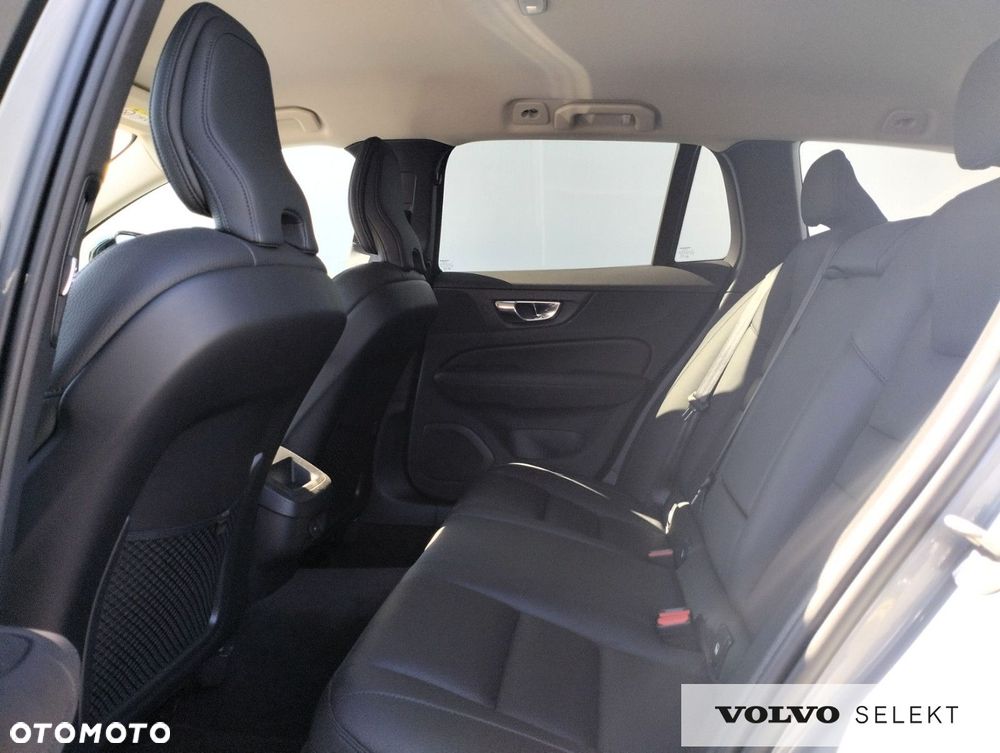 Volvo V60 - 10