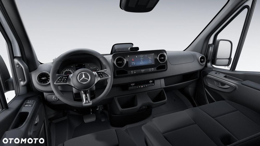 Mercedes-Benz Sprinter - 4
