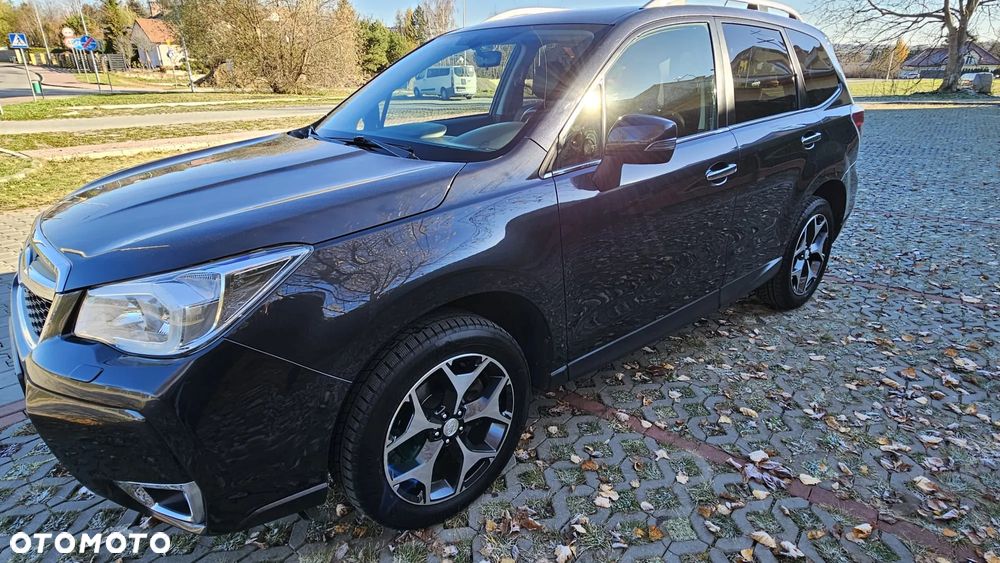 Subaru Forester 2.0XT Platinum Lineartronic - 10