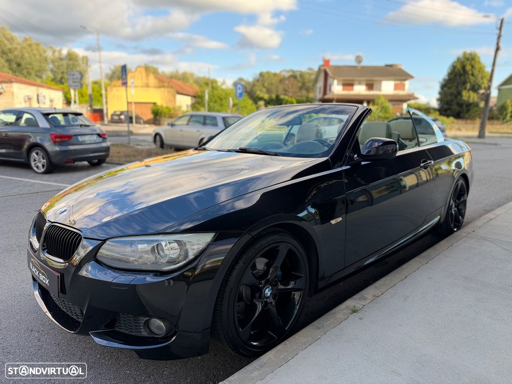 BMW 320 d Cabrio Intense - 32