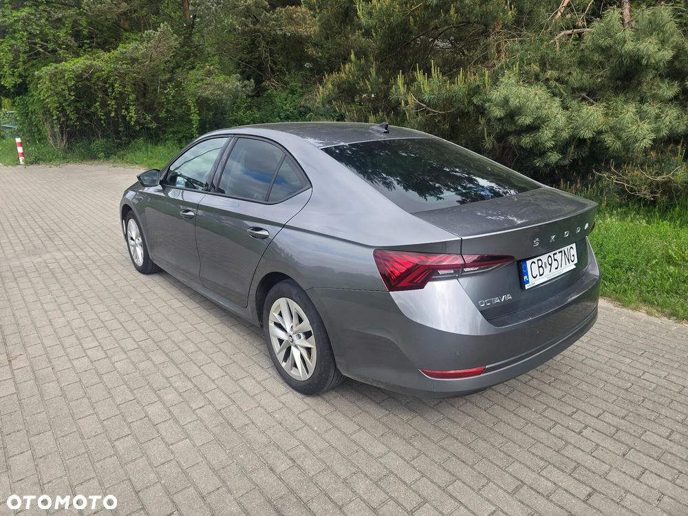 Skoda Octavia - 2