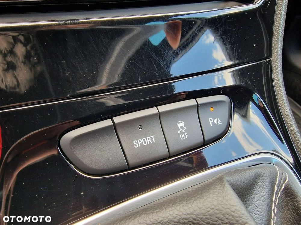 Opel Astra 1.4 Turbo Dynamic - 28