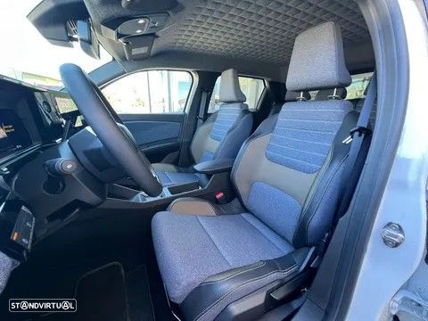 Renault 5 E-Tech - 8