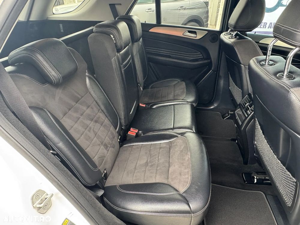 Mercedes-Benz ML 250 BlueTec 4MATIC Aut - 35