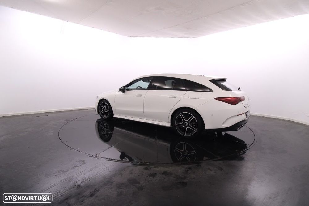 Mercedes-Benz CLA 180 d Shooting Brake AMG Line Aut. - 4