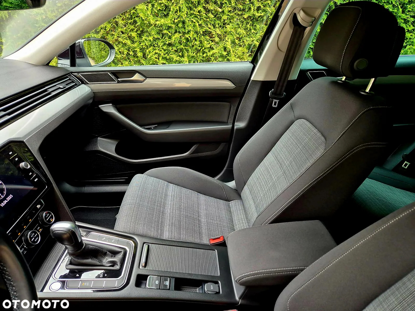 Volkswagen Passat 2.0 TSI Business DSG - 23