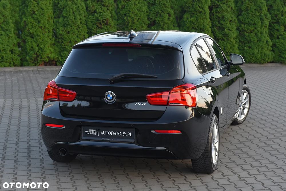 BMW Seria 1 116i - 19