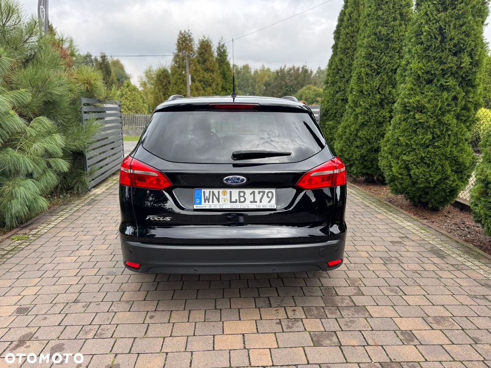 Ford Focus 1.5 EcoBlue Start-Stopp-System TITANIUM - 11
