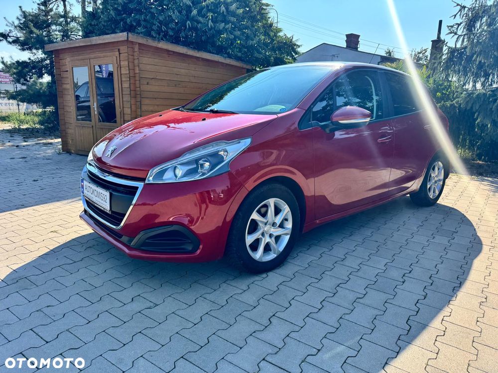 Peugeot 208 1.2 PureTech Allure - 1