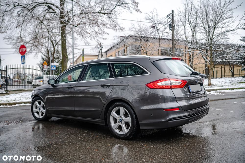 Ford Mondeo 2.0 TDCi STart-Stopp PowerShift-Aut Titanium - 5