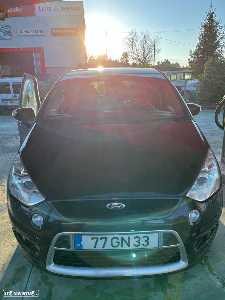 Ford S-Max 2.2 TDCi Titanium 7L - 3