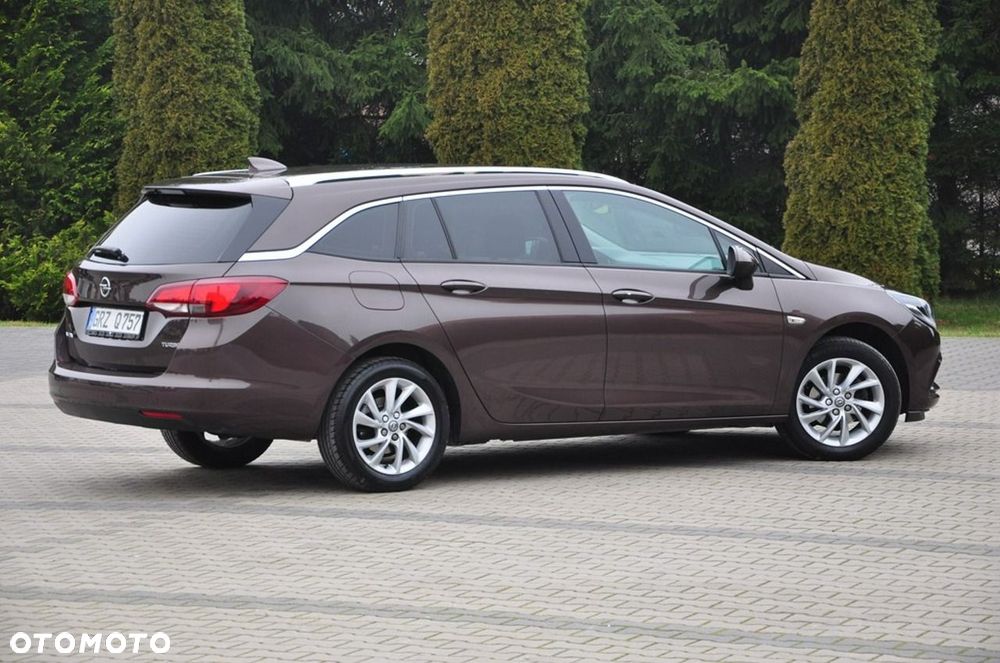 Opel Astra - 16