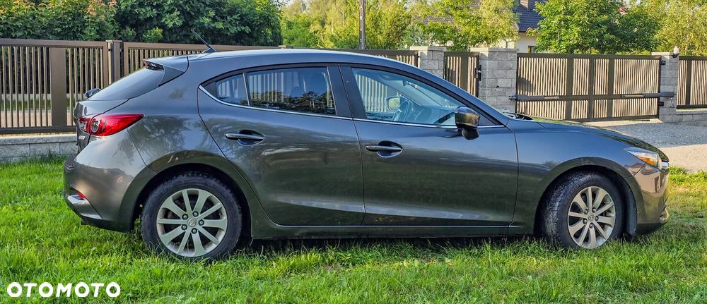Mazda 3 - 2
