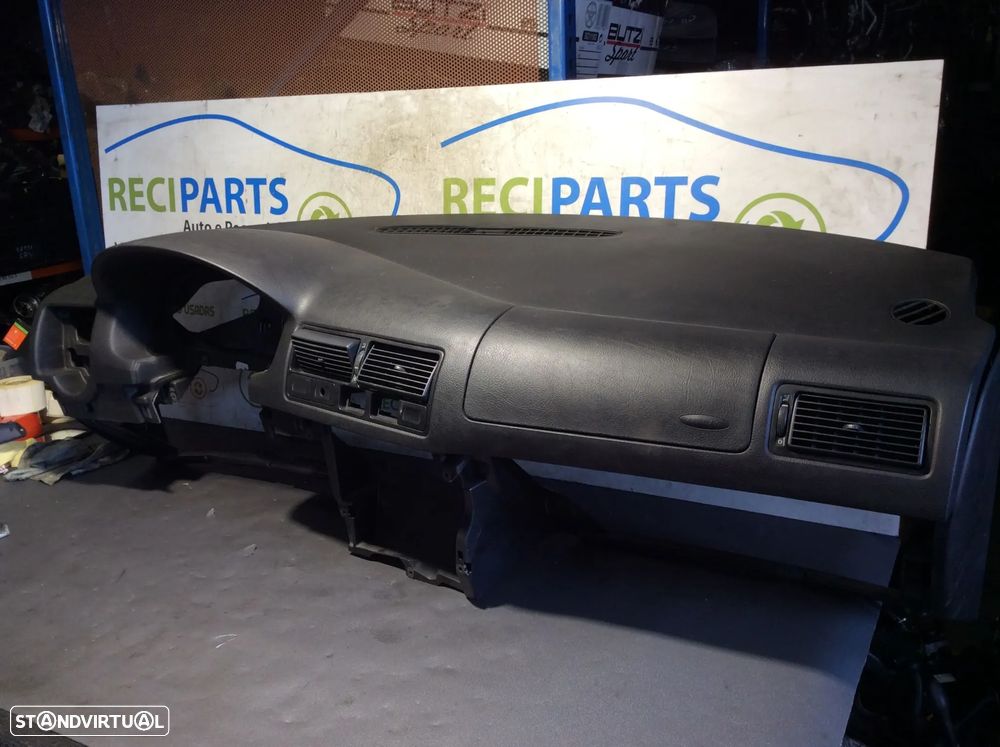 Tablier - Volkswagen Golf IV 1999 - 2005 - 2