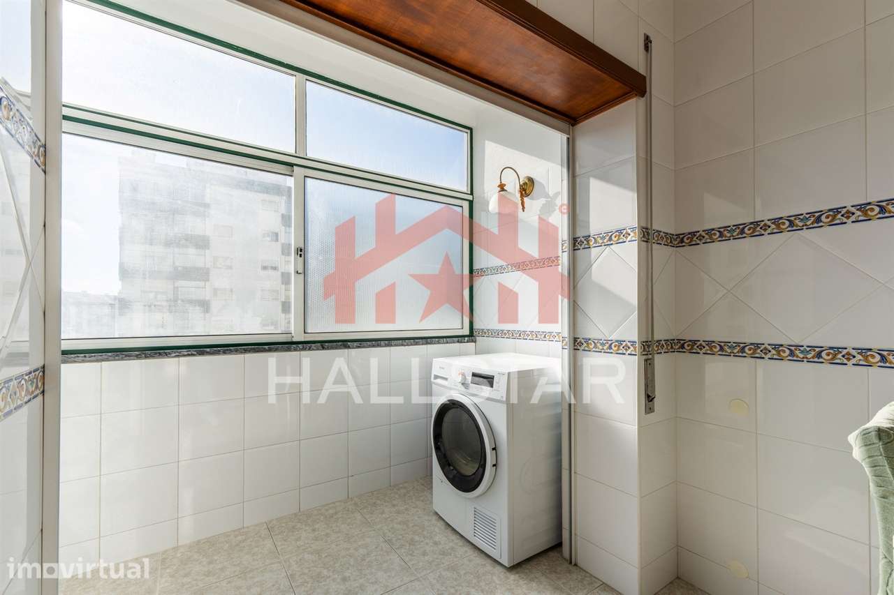 Apartamento T1 / Garagem Box / Quinta da Alçada - Grande imagem: 4/21