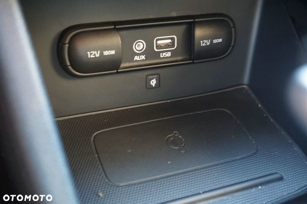 Kia Niro 1.6 GDI Hybrid L - 12