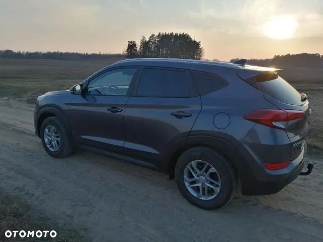 Hyundai Tucson - 2