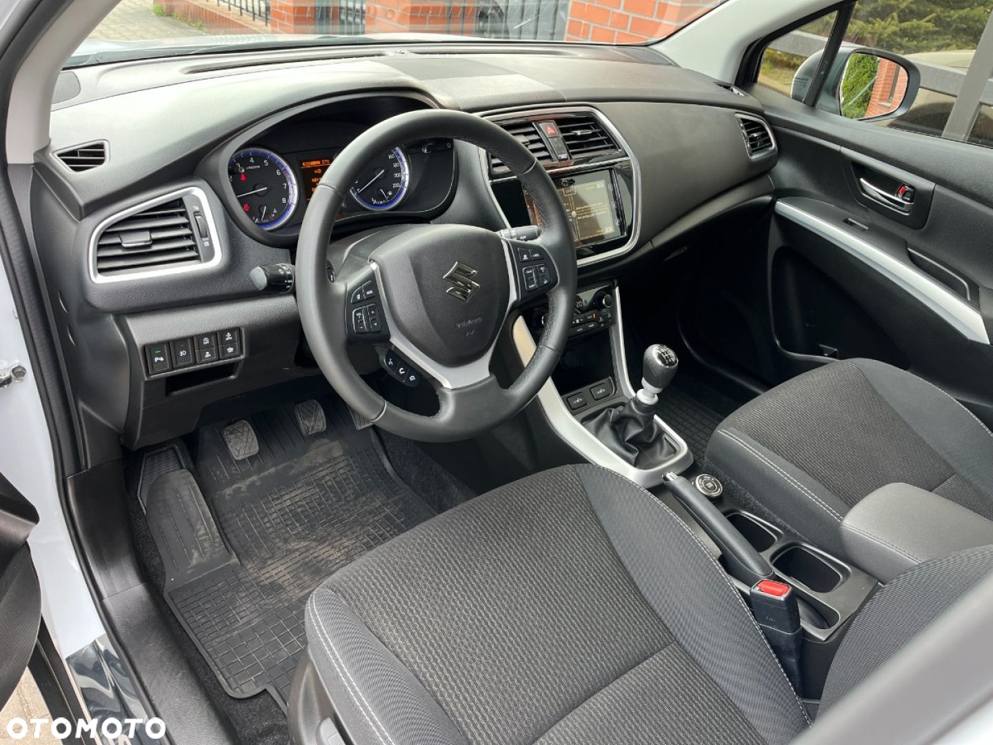 Suzuki SX4 S-Cross 1.4 Boosterjet Hybrid ALLGRIP Comfort+ - 8