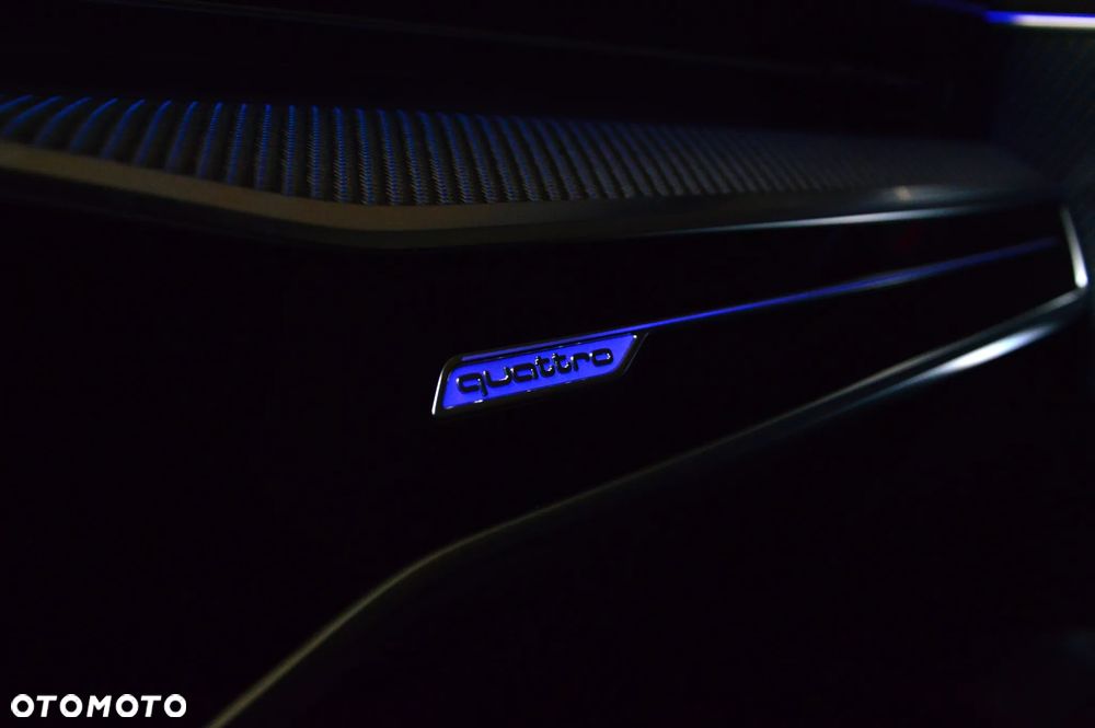 Audi RS6 Avant TFSI mHEV Quattro Performance Tiptronic - 38