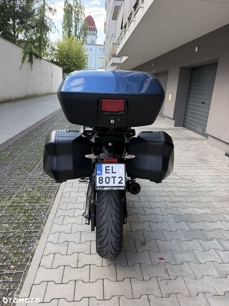 BMW XR - 14