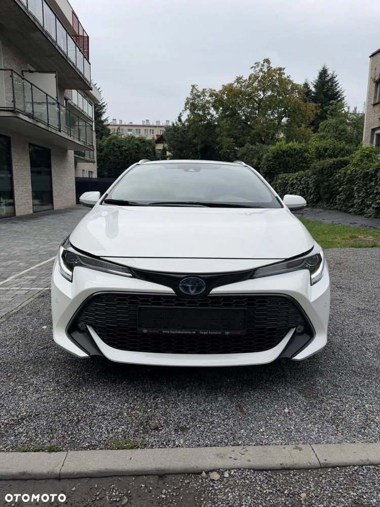Toyota Corolla - 4