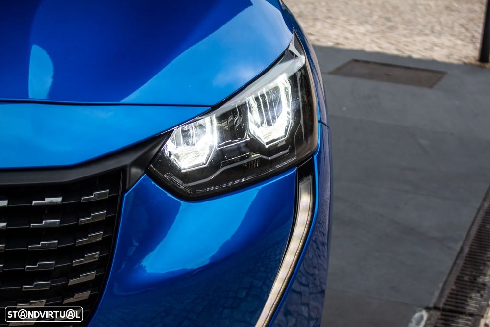 Peugeot 208 PureTech 100 Allure - 8