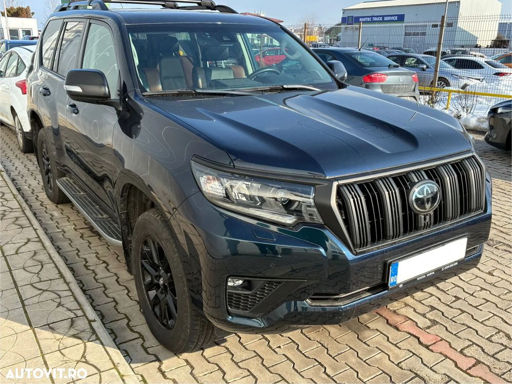 Toyota Land Cruiser 2.8l D-4D 204 CP A/T 7 locuri Luxury AVS Brown - 3