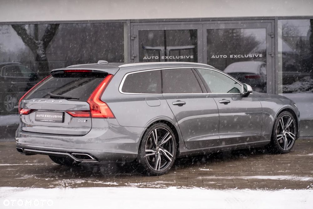 Volvo V90 D5 AWD R-Design - 28