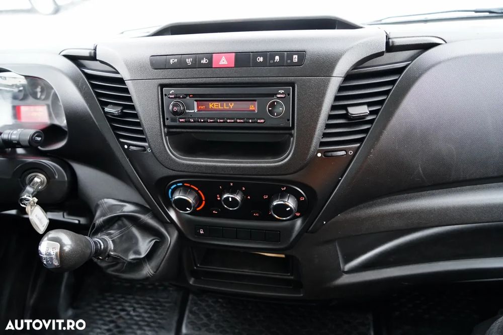 Iveco DAILY 35-140 / BASCULATOR / DUBLU / MANUAL / 3 LOCURI / - 30