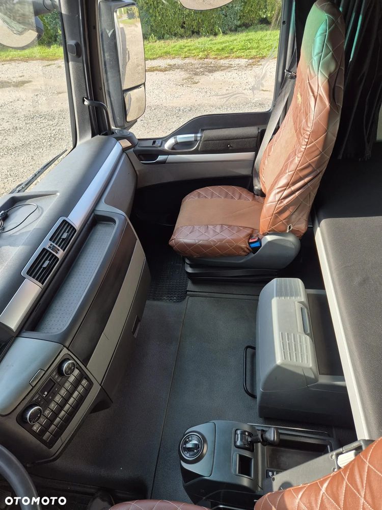 MAN TGX - 9