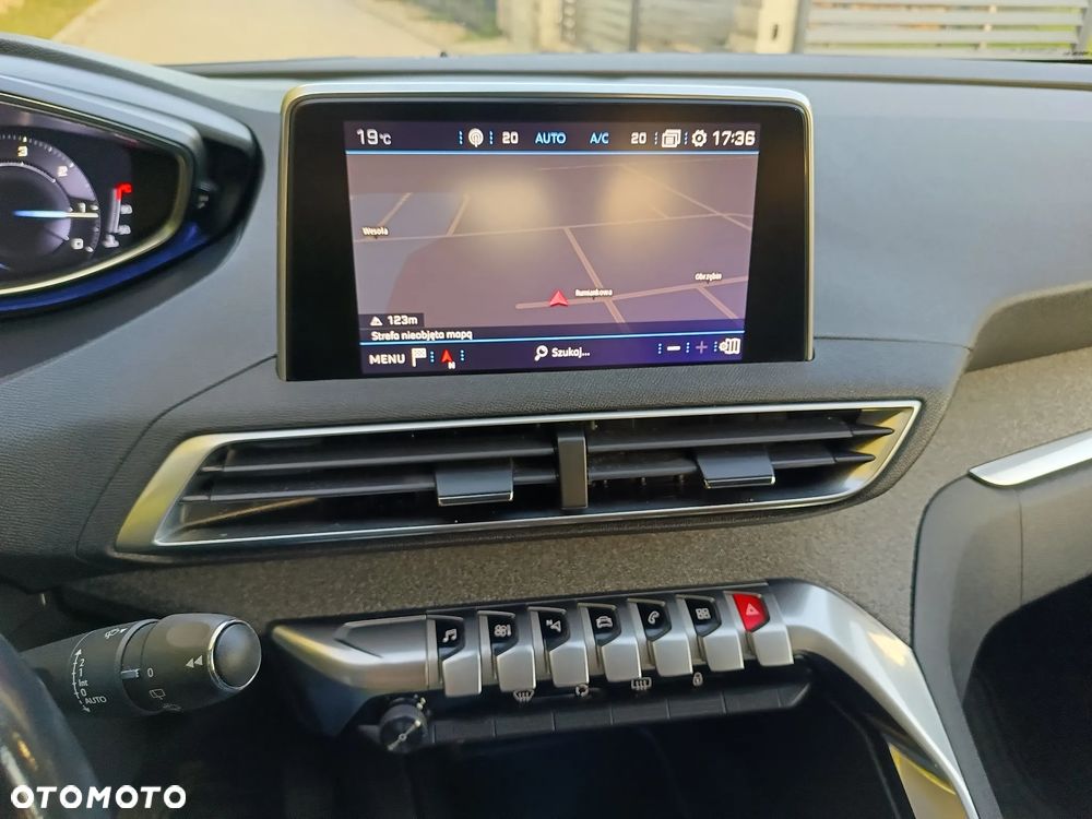 Peugeot 3008 1.5 BlueHDi Allure S&S EAT8 - 23