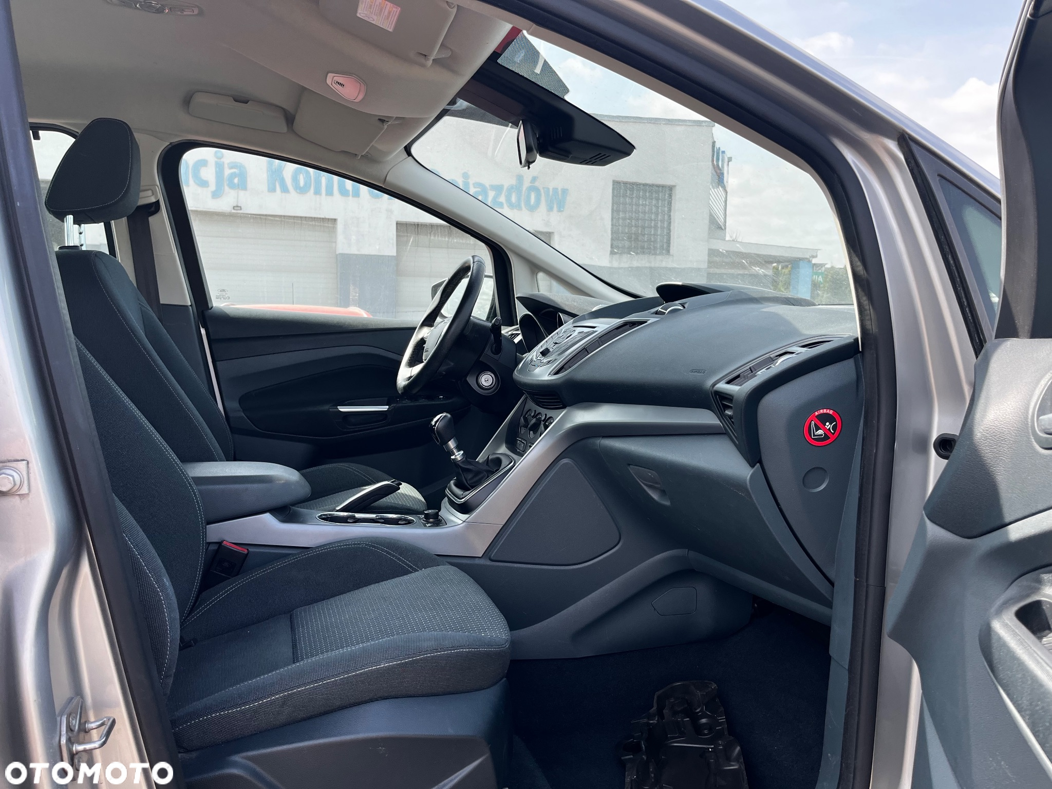 Ford C-MAX - 16