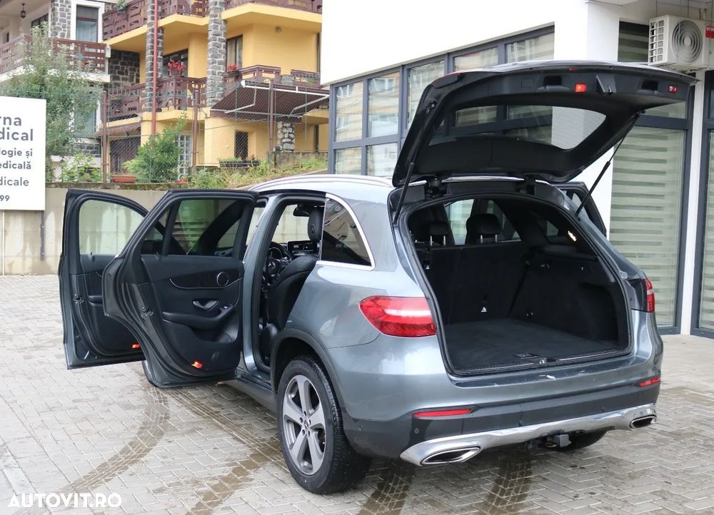 Mercedes-Benz GLC 300 4MATIC - 7