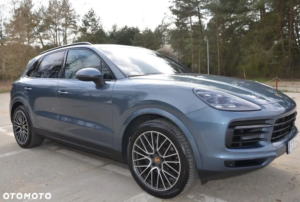 Porsche Cayenne Standard - 1