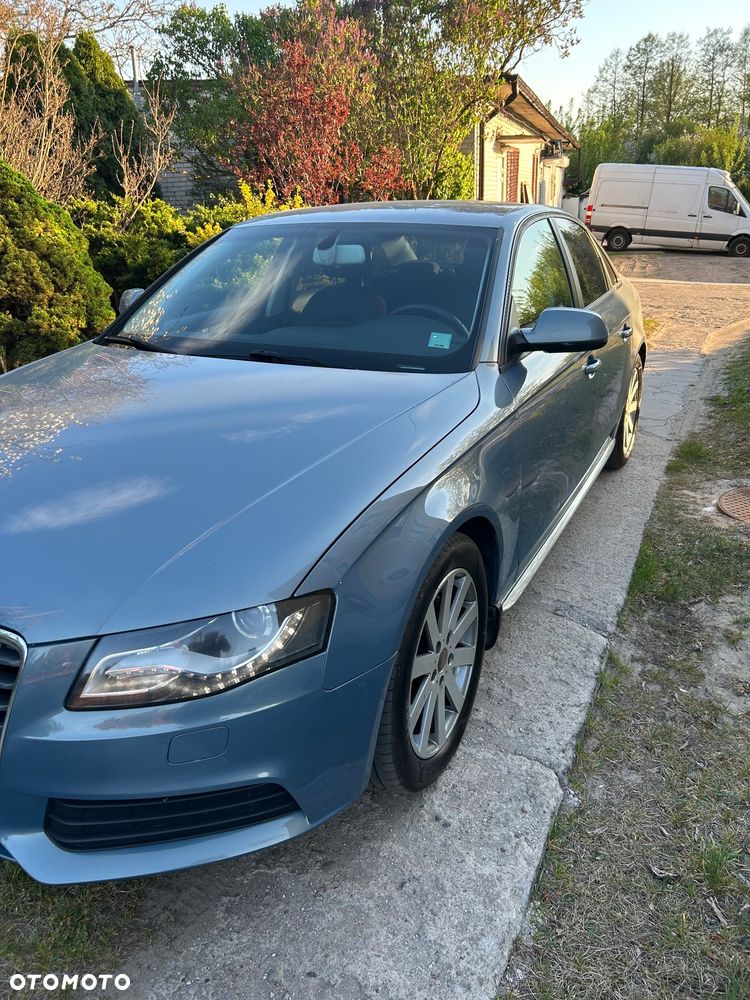 Audi A4 Limousine 2.0 TDI DPF Attraction - 2