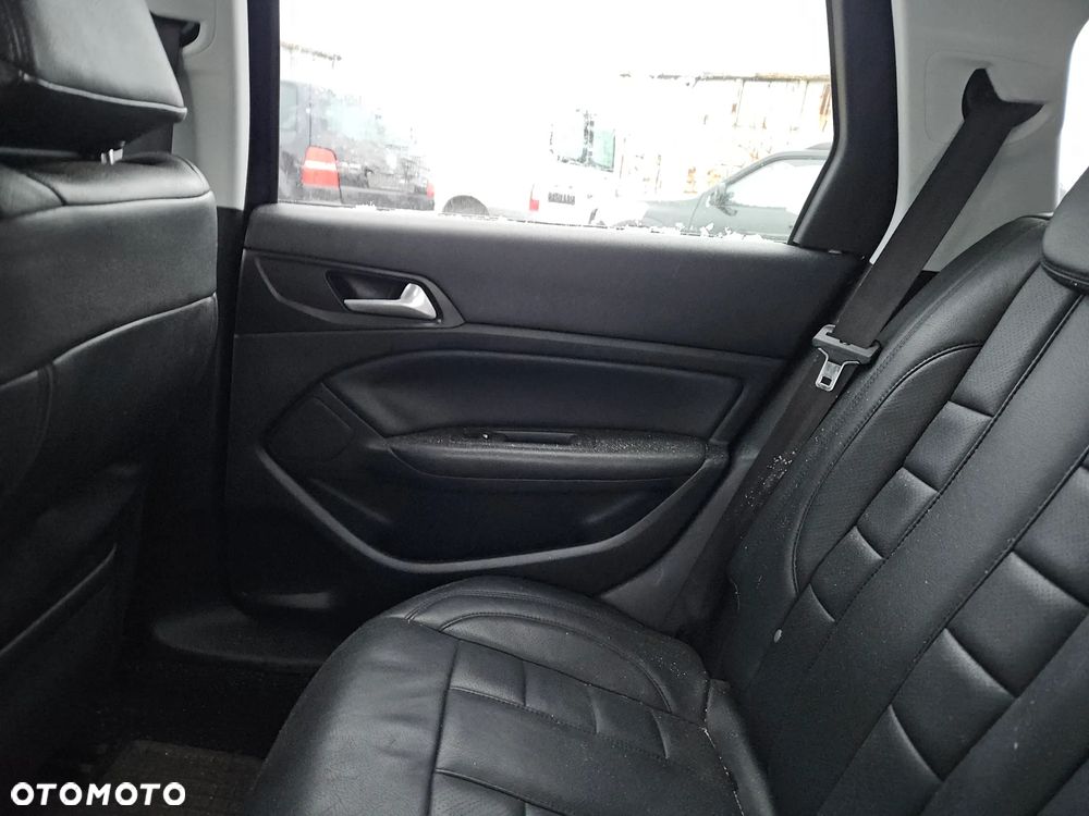 Fotele kanapa skóra skórzane boczki Peugeot 308 II T9 kombi SW 2015r EKUD - 6