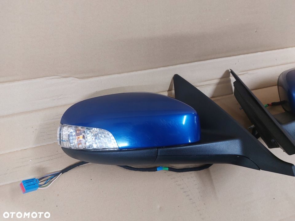 PRAWE LUSTERKO VOLVO V50 S40 II 8 PIN EUROPA - 3