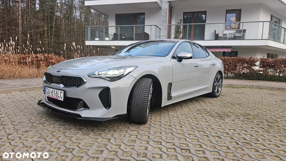 Kia Stinger 3.3 T-GDI V6 GT AWD - 3