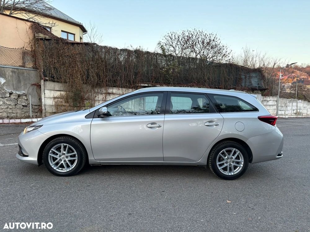Toyota Auris 1.2 Turbo Touring Sports Team Deutschland - 21