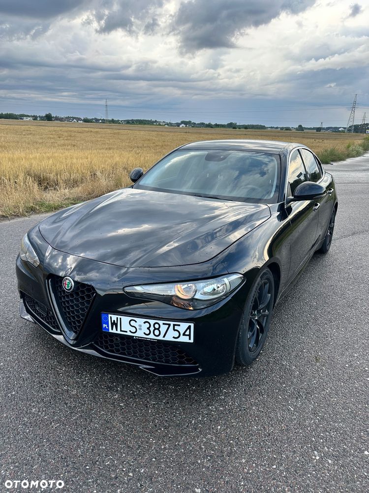 Alfa Romeo Giulia 2.0 Turbo 16V AT8 Veloce - 10
