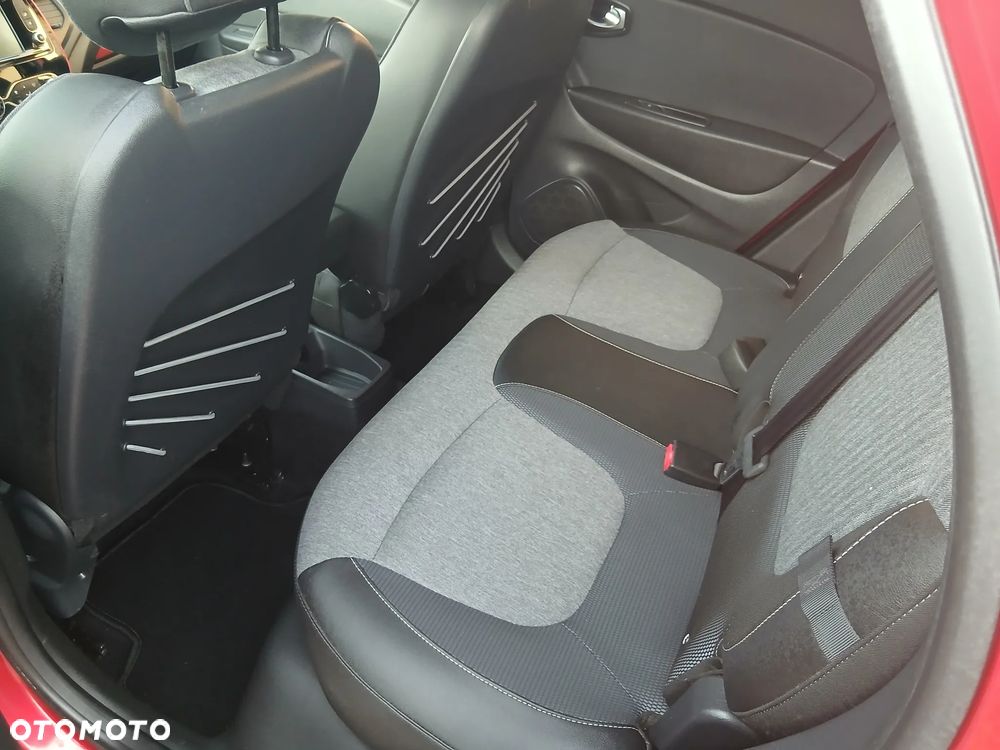 Renault Captur - 12